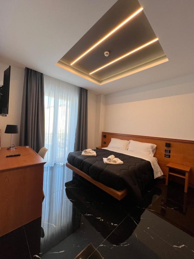 פראייה א מארה Hotel Tea Deluxe - Praia מראה חיצוני תמונה